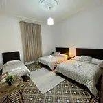 A & M Barcelona Hostal